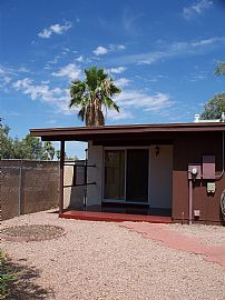 Ideal 2 Bedroom Townhouse with New Kitchen, Paint and Carpet in Tucson, AZ (Photo 9 of 9)