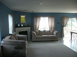 Superb 4 Bedroom Twin Home in Beautiful Bucks County in Sellersville, PA