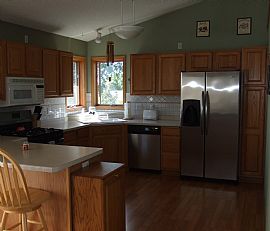 Stunning 4 Bedroom Home with Vaulted Ceilings! in Cottage Grove, MN (Photo 4 of 7)