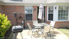 Nice 3 Bedroom Home with Pergo Floors - Move in Ready in Cordova, TN (Photo 10 of 10)