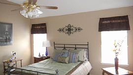 Nice 3 Bedroom Home with Pergo Floors - Move in Ready in Cordova, TN (Photo 5 of 10)