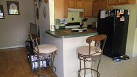 Nice 3 Bedroom Home with Pergo Floors - Move in Ready in Cordova, TN (Photo 8 of 10)