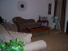 Beautiful 3 Bedroom Townhouse in Prime Location in Newport News, VA (Photo 8 of 9)