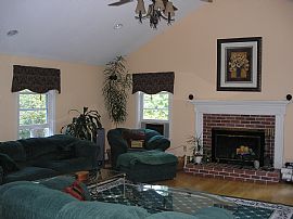 Modern 3 Bedroom Colonial Home with 2850 Sq. Ft. in Bow, NH (Photo 4 of 11)