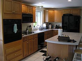 Modern 3 Bedroom Colonial Home with 2850 Sq. Ft. in Bow, NH (Photo 7 of 11)