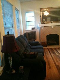 Sublime 5 Bedroom Home By The Lake in Quiet Neighborhood in Fort Worth, TX (Photo 7 of 8)