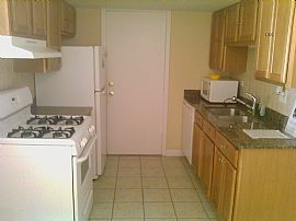Newly Updated 1 Bedroom Condo - Pay No Security Deposit in Des Plaines, IL (Photo 1 of 6)