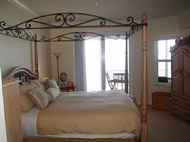 Prestigious 3 Bedroom Condo in Cocoa Village on The River! in Cocoa, FL (Photo 6 of 9)