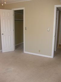 Delightful 2 Bedroom Condo - Ready to Move In! in Jeffersontown, KY (Photo 10 of 10)
