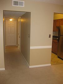 Delightful 2 Bedroom Condo - Ready to Move In! in Jeffersontown, KY (Photo 5 of 10)