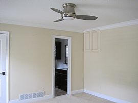 Lakefront Home in Highland Village in Highland Village, TX (Photo 8 of 10)