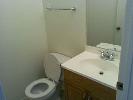 Terrific 3 Bedroom End Unit Townhouse with New Carpet and Paint in Diamond Bar, CA (Photo 10 of 12)