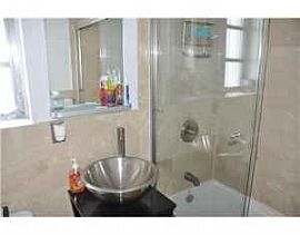 Beautiful 2 Bedroom Condo with Water and Pool Views in North Bay Village, FL (Photo 5 of 5)