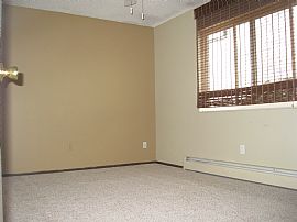 Fantastic 2-Story, 2 Bedroom Townhouse with Garage!! in Lakewood, CO (Photo 5 of 5)