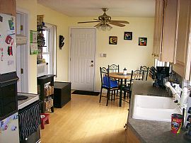 Cute, Clean 3 Bedroom Home Near Cooley and Downtown in Lansing, MI (Photo 2 of 5)