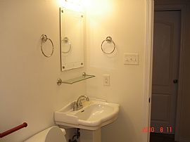 Appealing 2 Bedroom Home with Bonus Room in Diberville, MS (Photo 5 of 8)