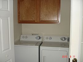 Appealing 2 Bedroom Home with Bonus Room in Diberville, MS (Photo 7 of 8)