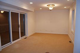 1823 S Prairie Pkwy Extra Wide 4 Level, 2 Bedroom Townhouse in Chicago, IL (Photo 7 of 12)
