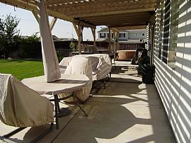 Beautiful 5 Bedroom Home on a Corner Lot with 3 Car Garage in Riverside, CA (Photo 12 of 12)