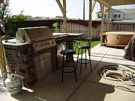 Beautiful 5 Bedroom Home on a Corner Lot with 3 Car Garage in Riverside, CA (Photo 8 of 12)