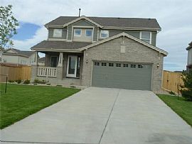 Beautiful 3 Bedroom Home with Fireplace and Huge Yard  in Aurora, CO