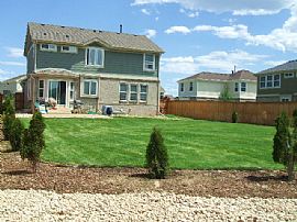 Beautiful 3 Bedroom Home with Fireplace and Huge Yard  in Aurora, CO (Photo 2 of 12)