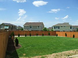 Beautiful 3 Bedroom Home with Fireplace and Huge Yard  in Aurora, CO (Photo 3 of 12)