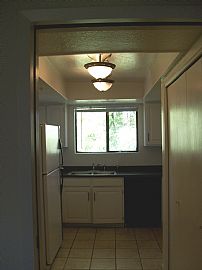 Great Condo For Rent - Terrific Location/scottsdale! in Scottsdale, AZ (Photo 4 of 9)