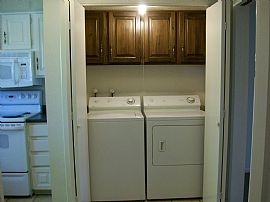 Great Condo For Rent - Terrific Location/scottsdale! in Scottsdale, AZ (Photo 5 of 9)