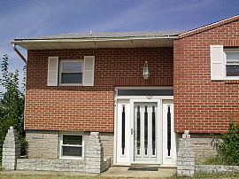 Phenomenal 3 Bedroom  Home with Freshly Painted Rooms in Baltimore, MD
