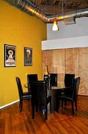 Stunning 2 Bedroom Condo with Loft - 2 Car Parking and Storage in Chicago, IL (Photo 3 of 4)