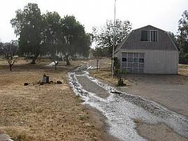 Fabulous 3 Bedroom Home on 3/4 Acre Lot - Zoned For Horses in Riverside, CA (Photo 4 of 4)