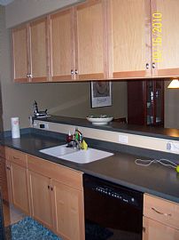 2 Bdrm 2 Ba Fully Frnshd + Utlts, Cbl, Intrnt in Milwaukee, WI (Photo 6 of 7)