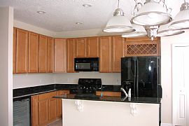 3027 Bayshore Pointe Dr. - 5 Min to Macdill Afb in Tampa, FL (Photo 5 of 12)