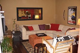 Phenomenal 3 Bedroom Townhouse in Buckhead  in Atlanta, GA (Photo 3 of 5)