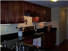 Phenomenal 3 Bedroom Townhouse in Buckhead  in Atlanta, GA (Photo 4 of 5)