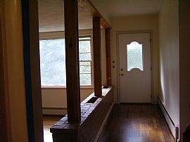Renovated 3 Bedroom  Home with Wood Burning Fireplace in Bedford Hills, NY (Photo 7 of 11)
