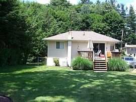 Beautiful, Cozy 3 Bedroom Ranch Home in Safe Lake Community in Cortlandt Manor, NY (Photo 6 of 12)