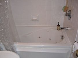 Beautiful, Cozy 3 Bedroom Ranch Home in Safe Lake Community in Cortlandt Manor, NY (Photo 9 of 12)