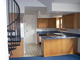 Warm and Cozy 2 Bedroom Home with Man Cave in Milan, MI (Photo 4 of 4)