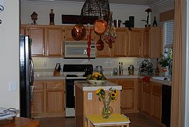 4 Bedroom Home with View on Cul De Sac in Riverside, CA (Photo 6 of 7)