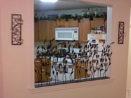 Beautiful Two Bedroom Apartment to Share in Bayville, NJ (Photo 5 of 9)