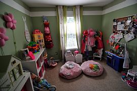 Fabulous 3 Bedroom Colonial Home in Charming Sapling Run in Atco, NJ (Photo 9 of 12)