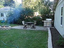 Contemporary 3 Bedroom Home - Newly Remodeled in Lake in the Hills, IL (Photo 12 of 12)