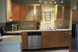 Contemporary 3 Bedroom Home - Newly Remodeled in Lake in the Hills, IL (Photo 7 of 12)