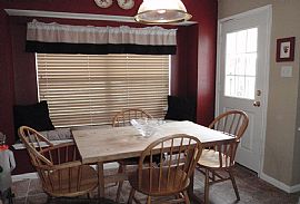 Quaint 4 Bedroom Home in N. West Houston in Houston, TX (Photo 3 of 5)