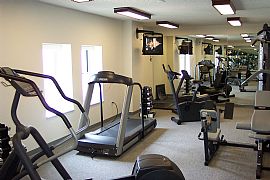 Exceptional 2 Bedroom Apartment with Two Months Free in Cleveland, OH (Photo 3 of 3)