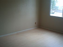 Terrific 2 Level, 2 Bedroom Condo - Centrally Located in Mesa, AZ (Photo 6 of 6)