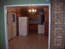 Room For Rent in a Beautiful 3 Bedroom Home with Great View in El Paso, TX (Photo 2 of 3)