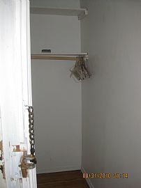 Spacious, Affordable Studio Apartment in Heart of Logan Square!! in Chicago, IL (Photo 6 of 7)